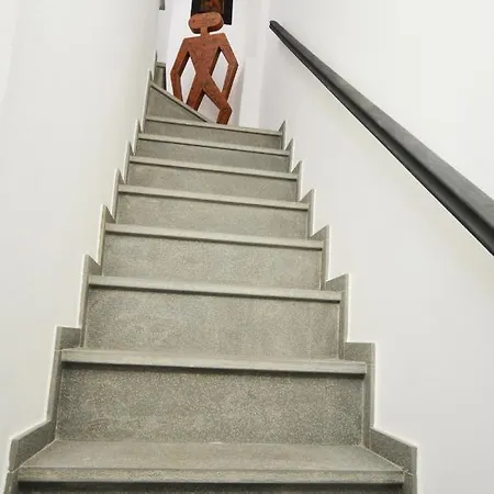 La Torre House 3* Бергамо