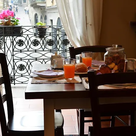 La Torre House 3* Бергамо