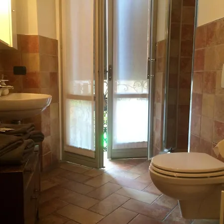 בית הארחה La Torre House 3*